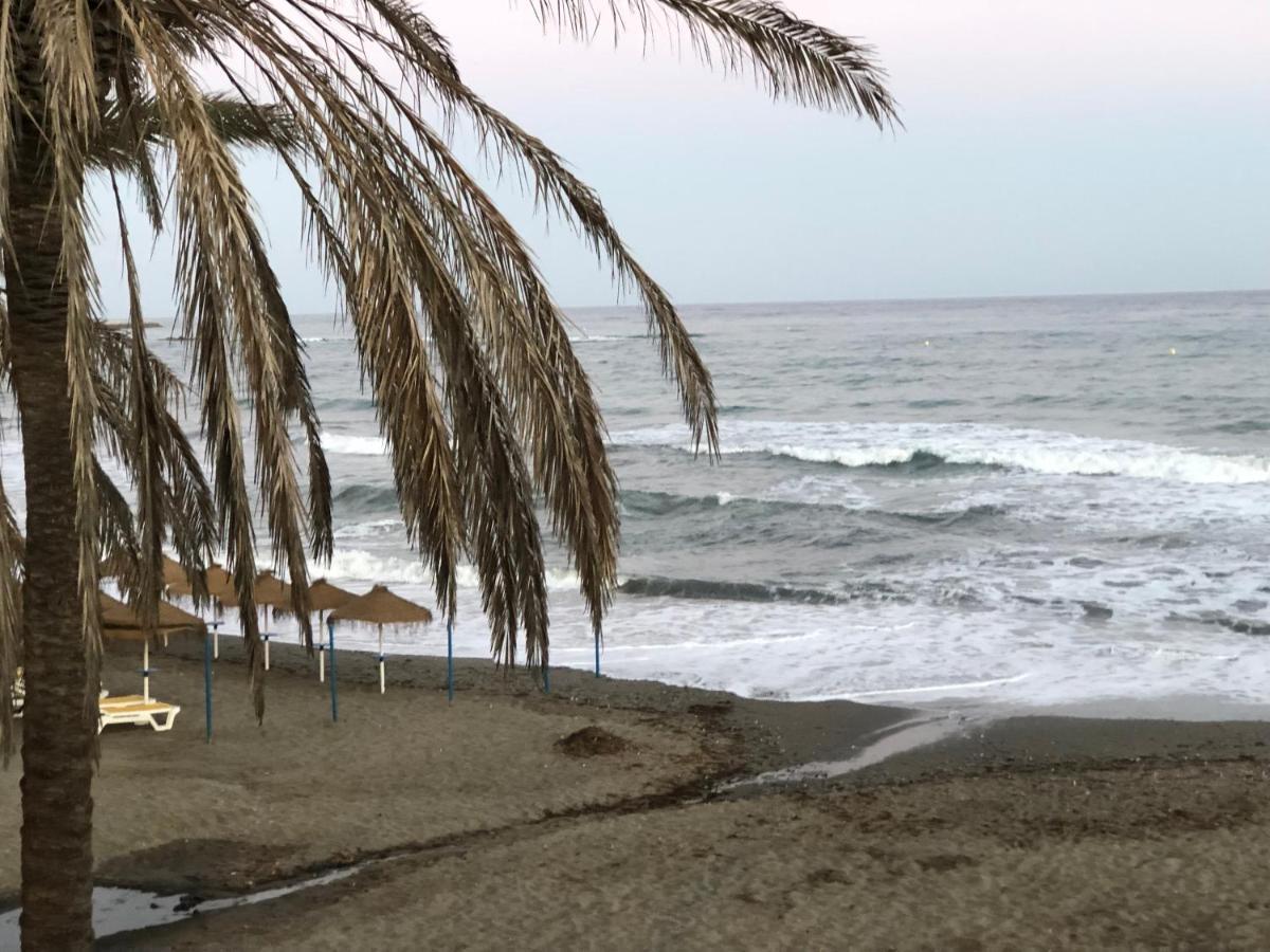 M&J Benalmadena Retreat Apartment ภายนอก รูปภาพ